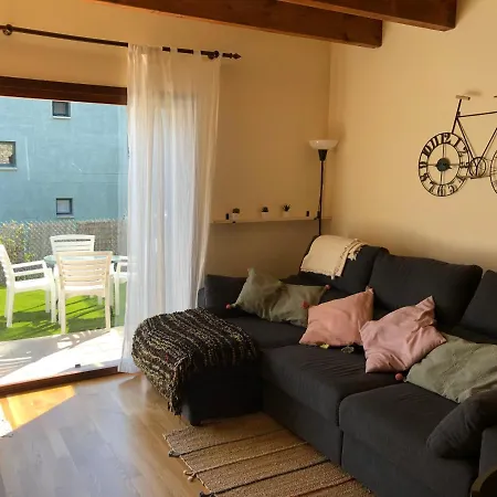 Casa Adosada Familiar Con Jardin Y Piscina Villanúa Buitenkant foto